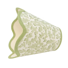 Load image into Gallery viewer, LINEN - TAPERED LAMPSHADE - SCALLOPED EDGES