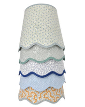 Load image into Gallery viewer, PINTO - TAPERED LAMPSHADE - SCALLOPED EDGES
