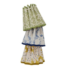 Load image into Gallery viewer, LINEN - PLEATED LAMPSHADE