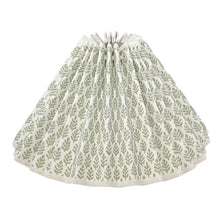 Load image into Gallery viewer, PURE EDIT FOLIA - PLEATED LAMPSHADE
