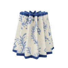 Load image into Gallery viewer, LINEN - PLEATED LAMPSHADE