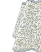 Load image into Gallery viewer, PINTO - WAVY LAMPSHADE - FLAT EDGED