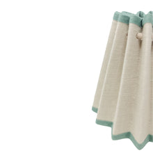 Load image into Gallery viewer, LINEN - PLEATED LAMPSHADE
