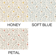 Load image into Gallery viewer, PURE EDIT YASMINA - GATHERED LAMPSHADE