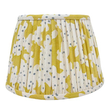 Load image into Gallery viewer, LINEN - GATHERED LAMPSHADE