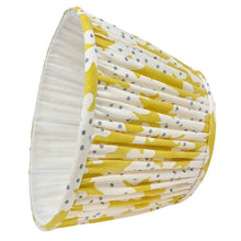 Load image into Gallery viewer, LINEN - GATHERED LAMPSHADE