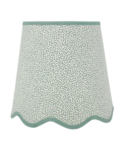 Savannah Tapered Lampshade – Scalloped Edge
