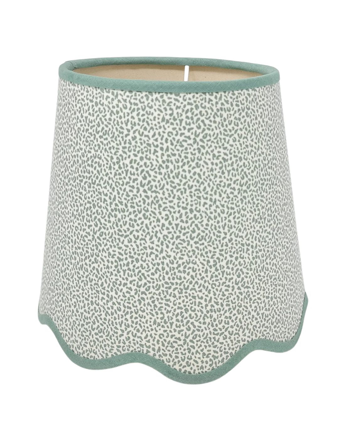 Savannah Tapered Lampshade – Scalloped Edge
