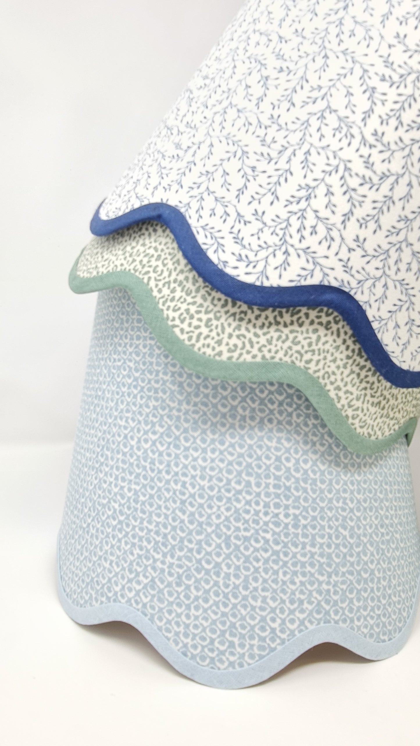 Leonie Tapered Lampshade – Scalloped Edge
